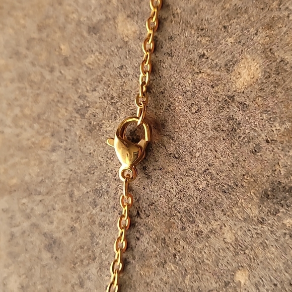 18k Aquamarine Stone Pendant Necklace - Picture 6 of 6